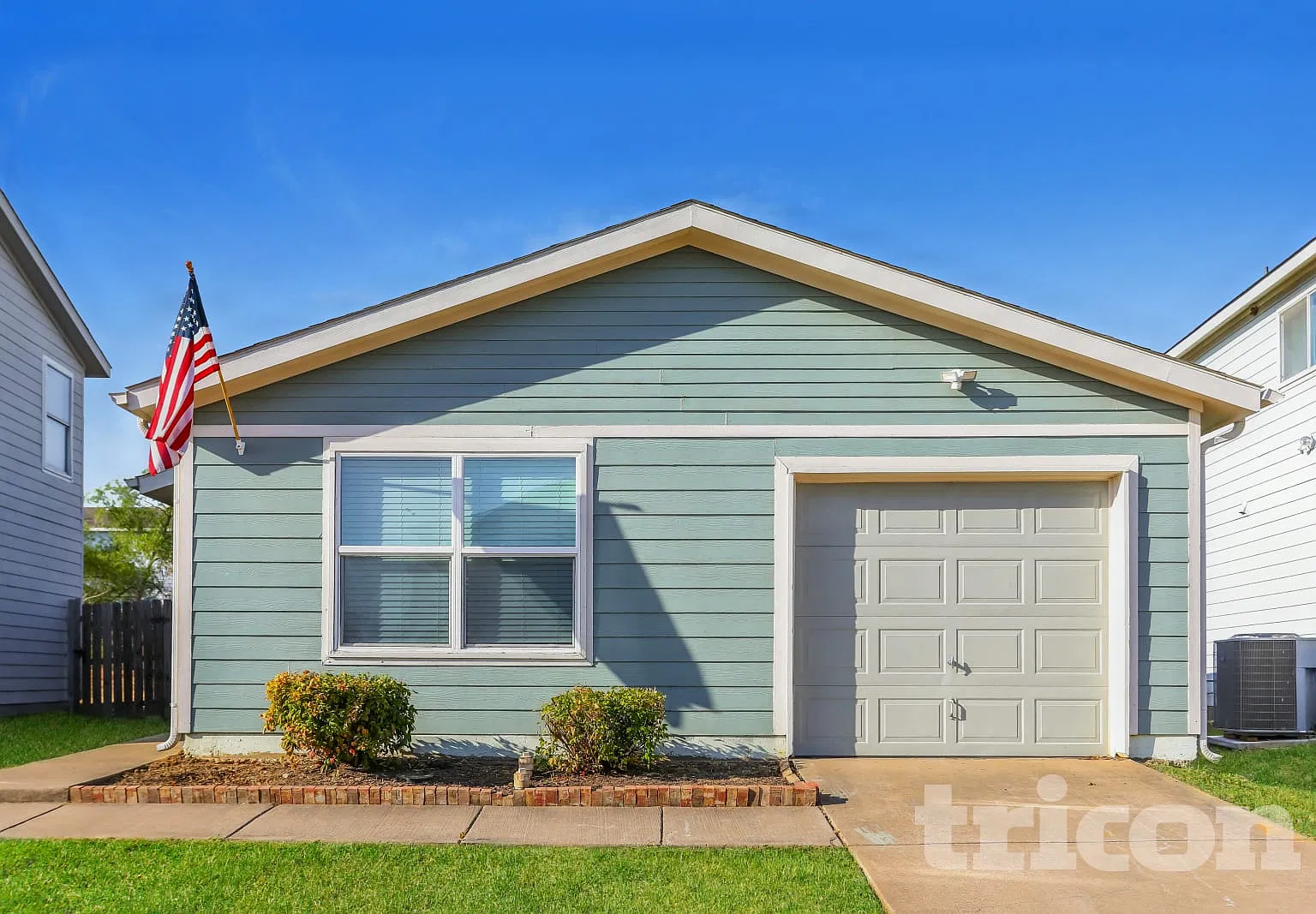 1816 Vineridge Lane Burleson TX — Photo 1