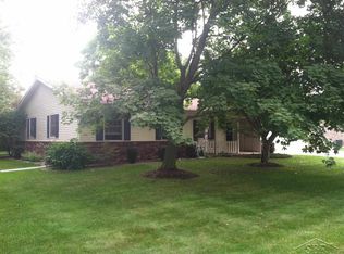 7600 Laurie Ln, Saginaw, MI 48609