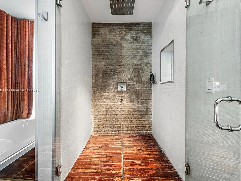 1606 S Bayshore Dr — Photo 51