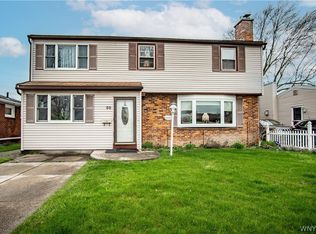 33 Costin Rd, Amherst, NY 14226