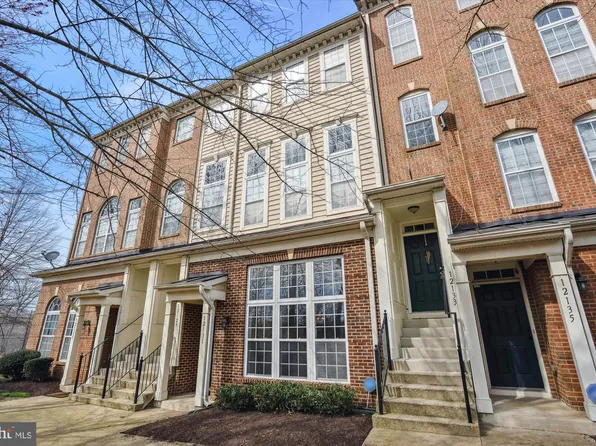 12131 Open View Ln #203, Upper Marlboro, MD 20774