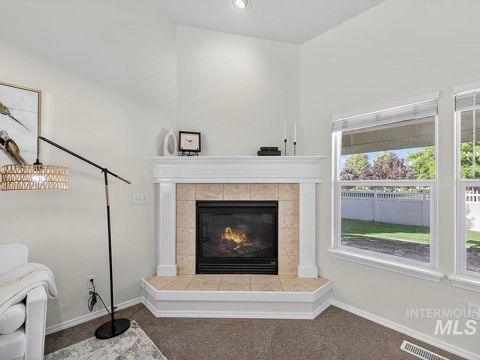 2661 S Hood Ranch Pl, Meridian, ID 83642 | Zillow
