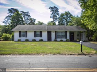 616 University Dr, Waldorf, MD 20602