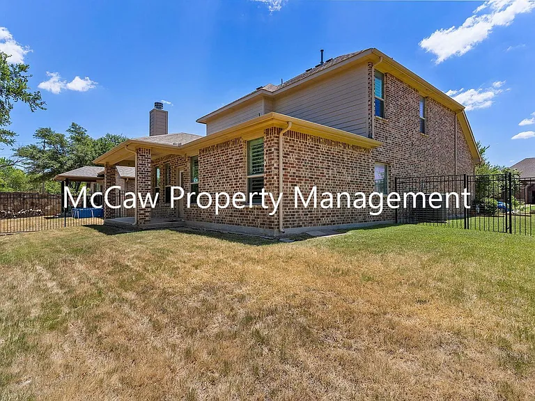 4437 Paula Ridge Ct — Photo 16