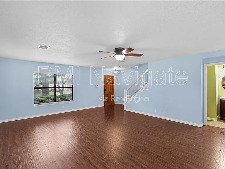 9911 Old Mesquite — Photo 3
