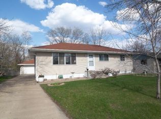 6124 Hampshire Ave N, Crystal, MN 55428