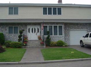 214 Sands St, Mamaroneck, NY 10543