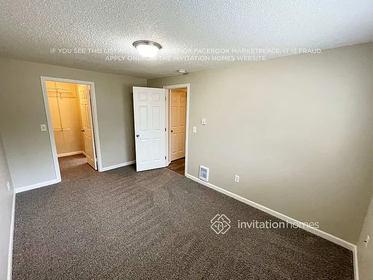 10311 D St E — Photo 10