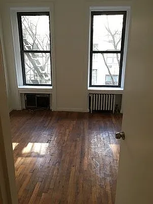 Rented by Eric Goodman Realty Corp | media 19