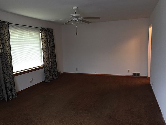 2nd image of 3545 Margaret Dr