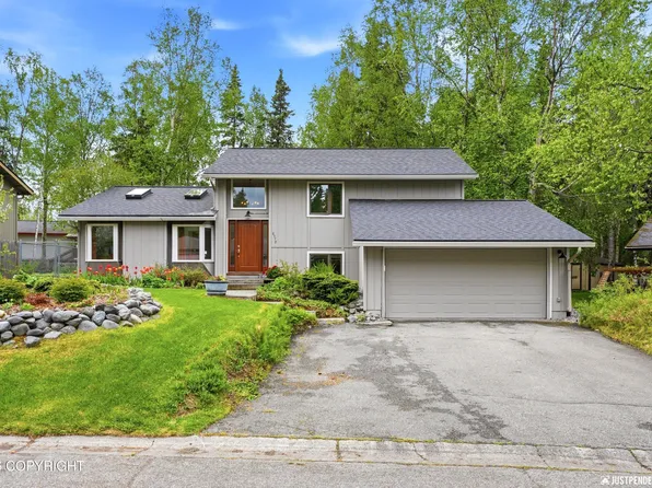 8370 Majestic Dr, Anchorage, AK 99504