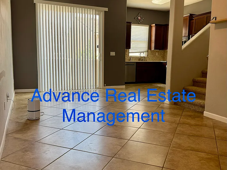 3908 E Commerce Way — Photo 3