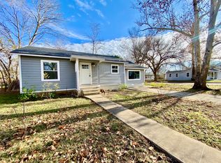800 Barbara Dr, San Marcos, TX 78666