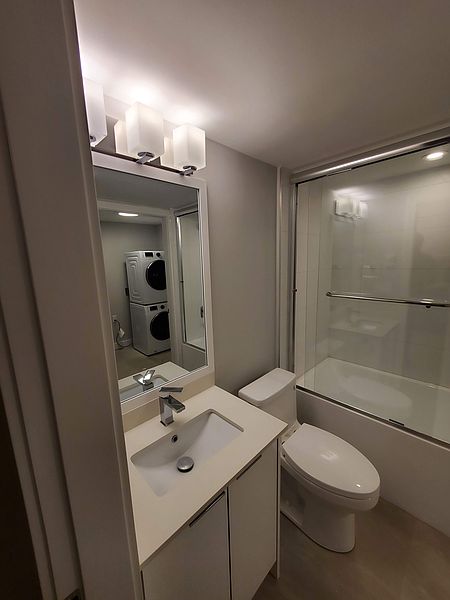 Vancouver Apartment for rent - 0 Bedrooms — photo 6