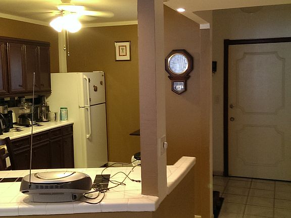 3rd image of 1670 NE 191st St APT 113-3