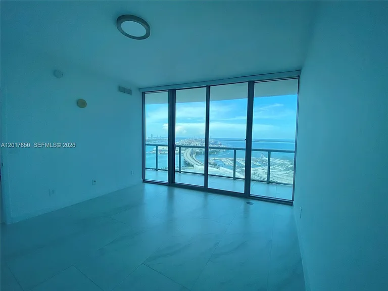 888 Biscayne Blvd #3407 — Photo 13
