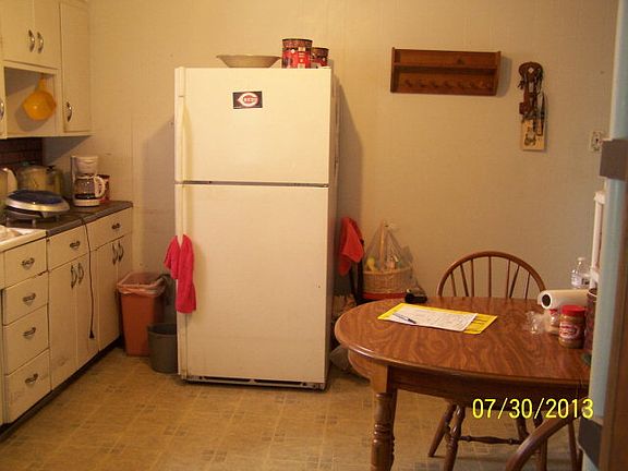4th image of 4612 New Rose Ave