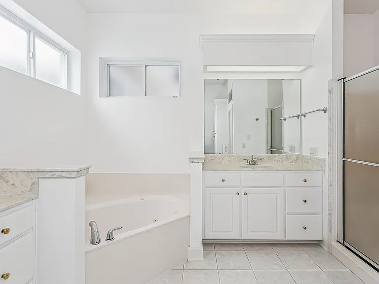 5930 Hermitage Dr — Photo 18