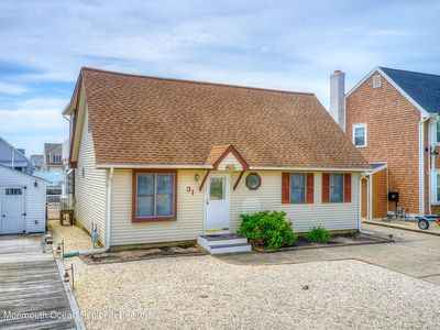 31 Peggy Ln, Manahawkin, NJ, 08050