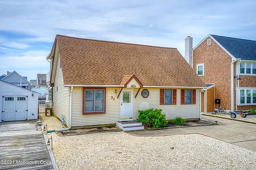 31 Peggy Ln Photo 1