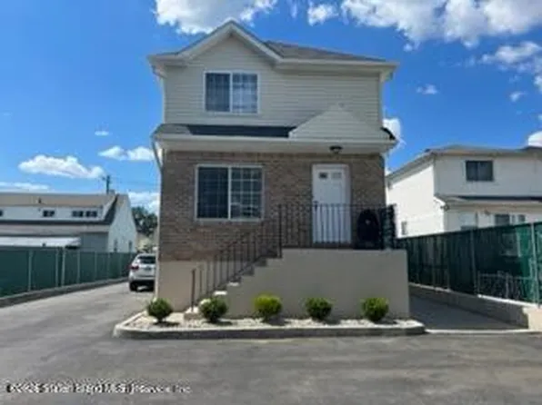 215 Van Name Ave #B, Staten Island, NY 10303