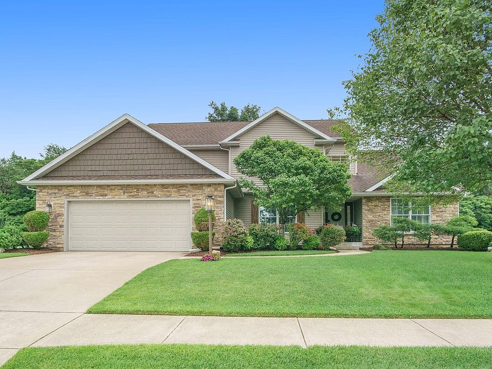 1st image of 51300 Eaglewood Dr