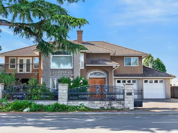 8151 Gilbert Rd, Richmond, BC V7C 3W8