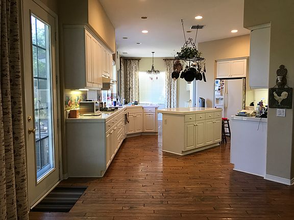 3rd image of 24228 Edelweiss Ct