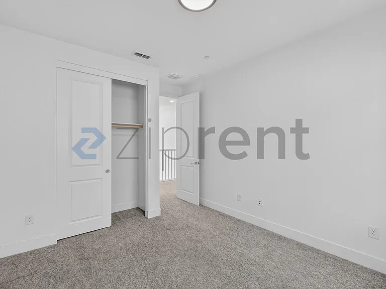 665 N Amarone Dr — Photo 26