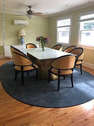 3 bed, 2.5 bath, 1608 sqft, $2,200 — Photo 4
