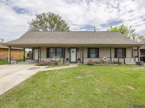 103 Anna St, Donaldsonville, LA 70346