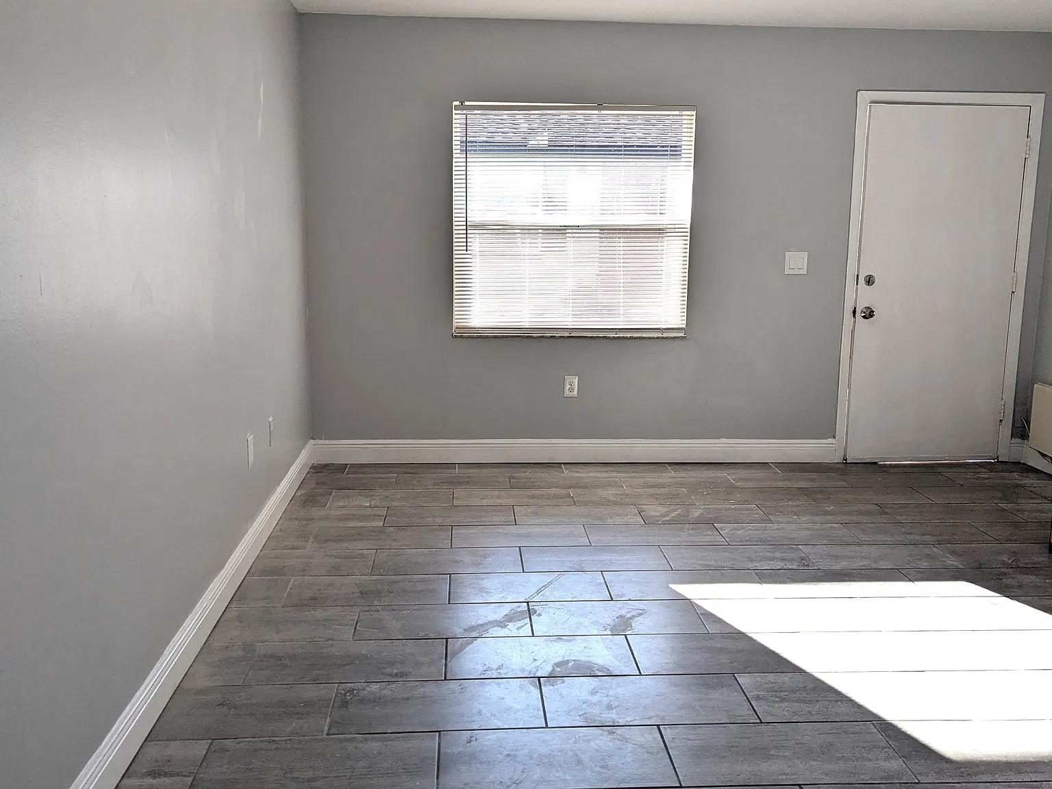 2 bed, 700 sqft, $1,500 — Photo 4