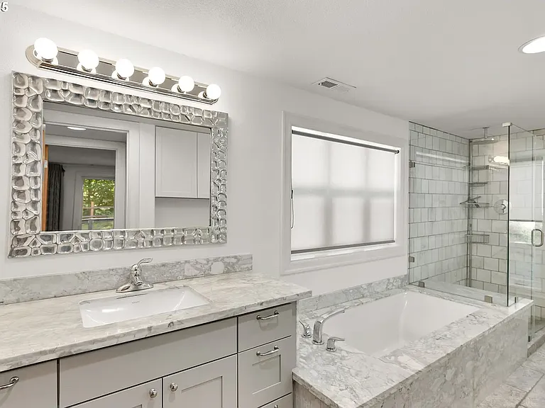 4824 SW Shattuck Rd — Photo 10