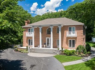 21 Stephanie Dr, Scituate, RI 02825