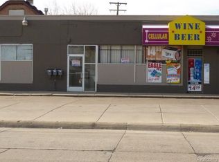 15530 Frazho Rd, Roseville, MI 48066