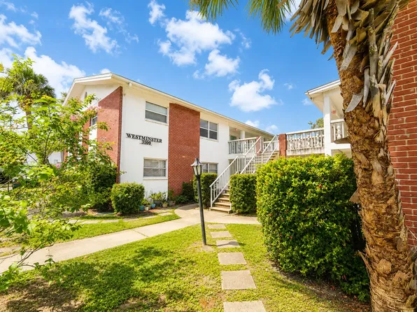 3100 36th St N APT 21, Saint Petersburg, FL 33713