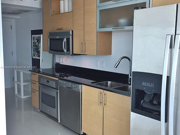 3rd image of 60 SW 13th St APT 2221