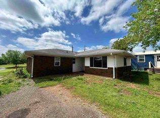 203 Carpenter Pl, Carney, OK 74832