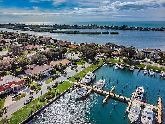 5th image of 265 Harbor House Dr