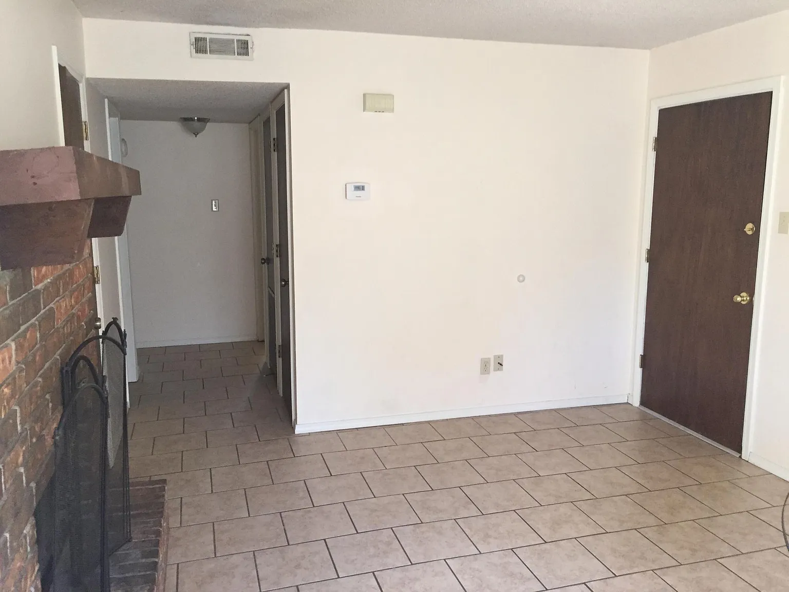5601 Gary St — Photo 2