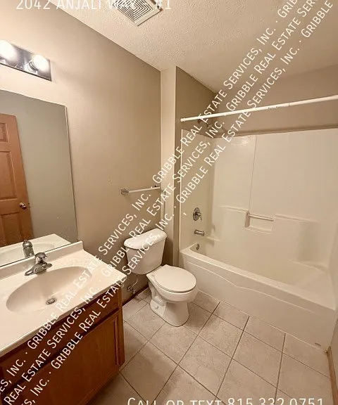 2042 Anjali Way #1 — Photo 11