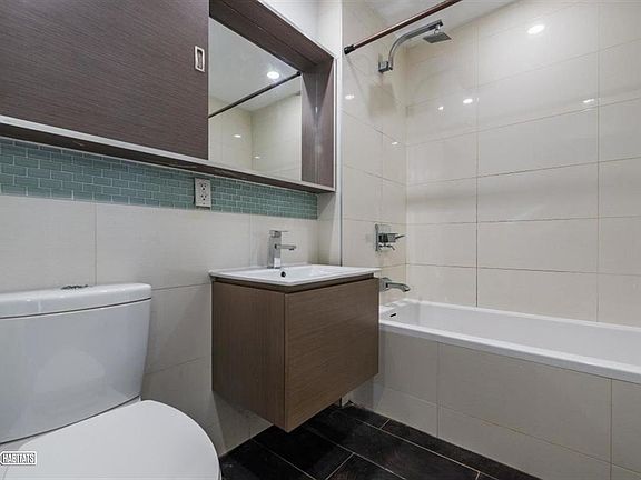 4th image of 344 E 110th St APT 3A