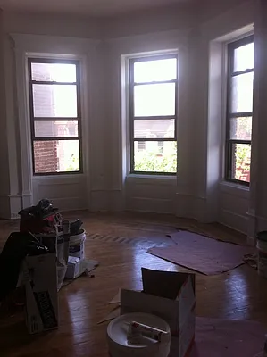 Rented by A P Realty Group NY LTD | media 21