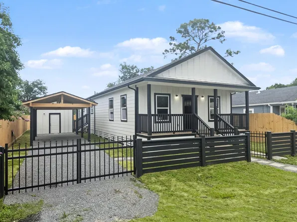 4206 Chapman St, Houston, TX 77009
