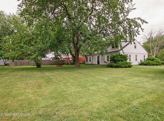 3rd image of 5901 Lynwood Dr