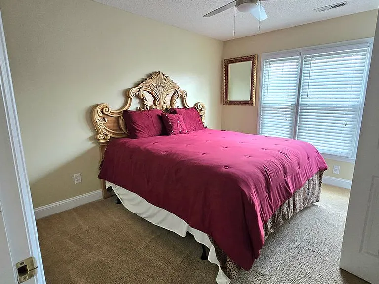 142 Cottontail Ln SE — Photo 15