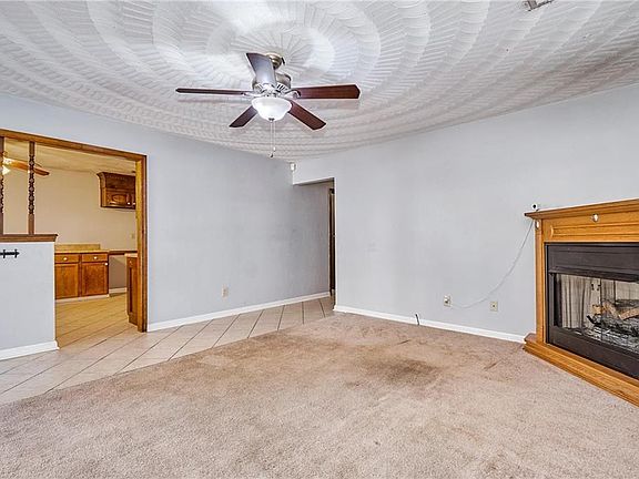 5th image of 1533 Jackson Ave