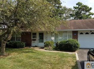 848B Thornhill Ct, Lakewood, NJ 08701