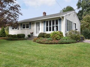 89 Woodland St, Lincoln, RI 02865
