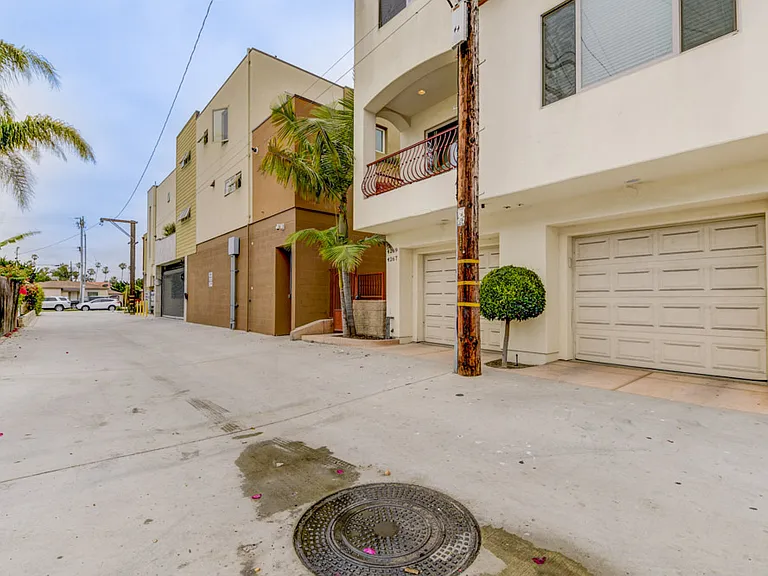 4269 Mission Blvd — Photo 24